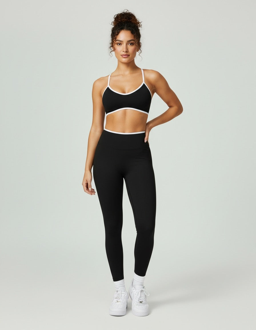 black UltraForm seamless leggings set