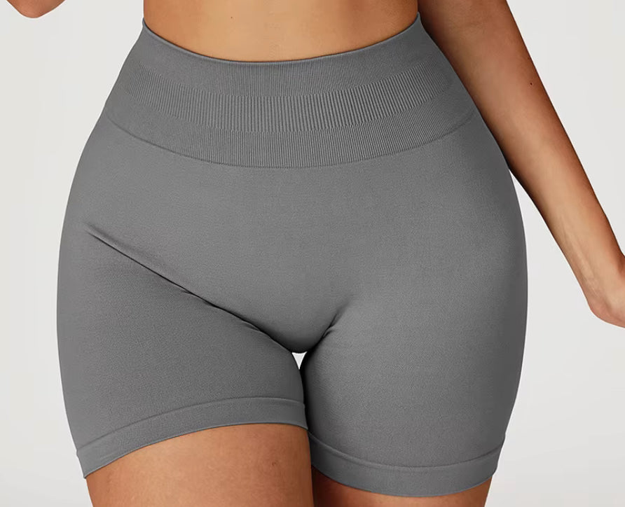 UltraForm Seamless shorts 2.0